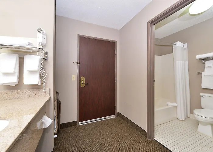 Kelly 13th Avenue 2*