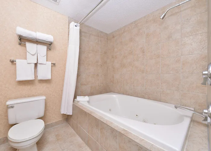 Hotel Kelly 13th Avenue 2*